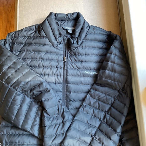 NEW Men’s Eddie Bauer Microlight Down Jacket Coat Black XXL - Picture 8 of 8